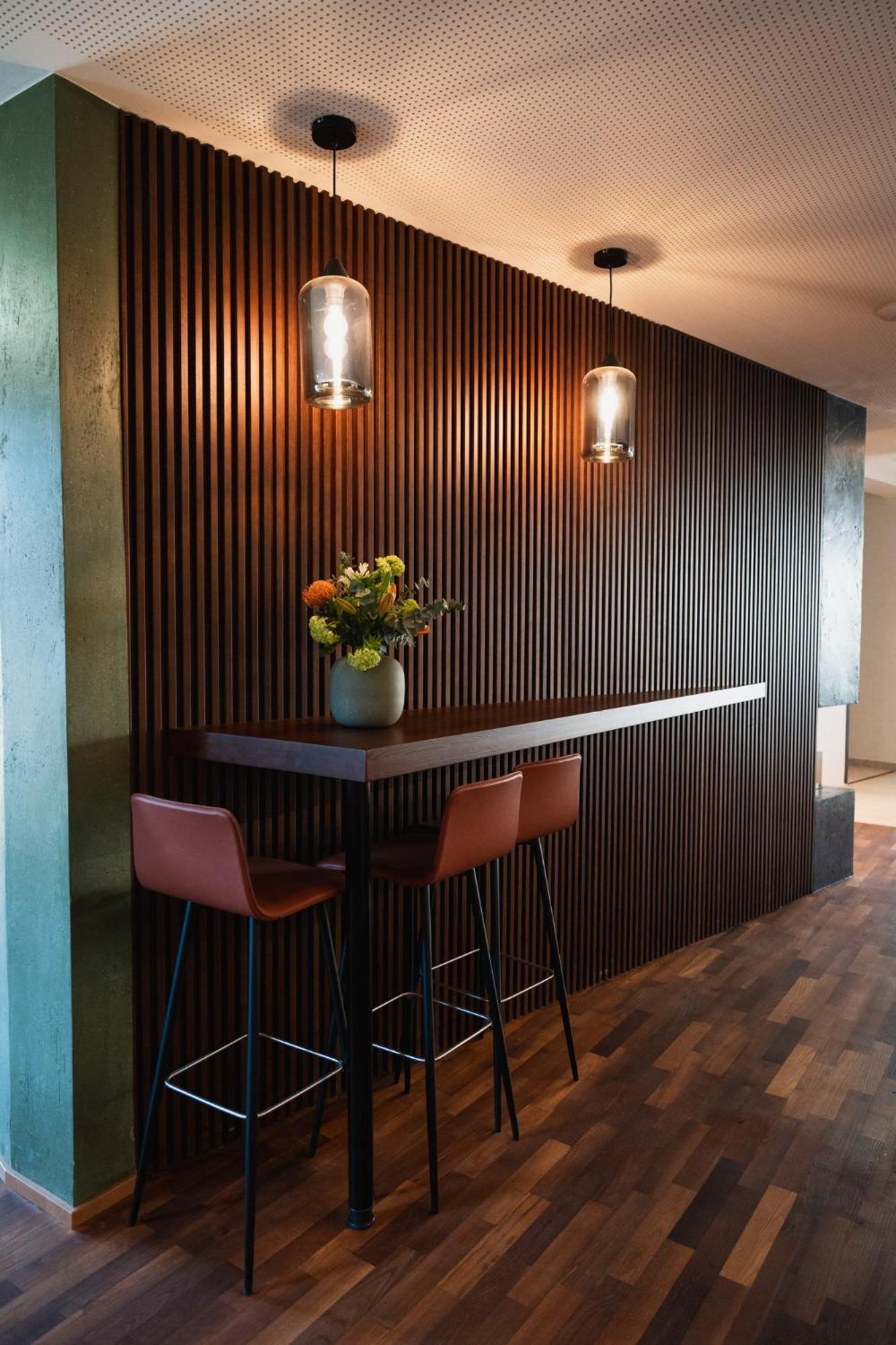 Alphotel